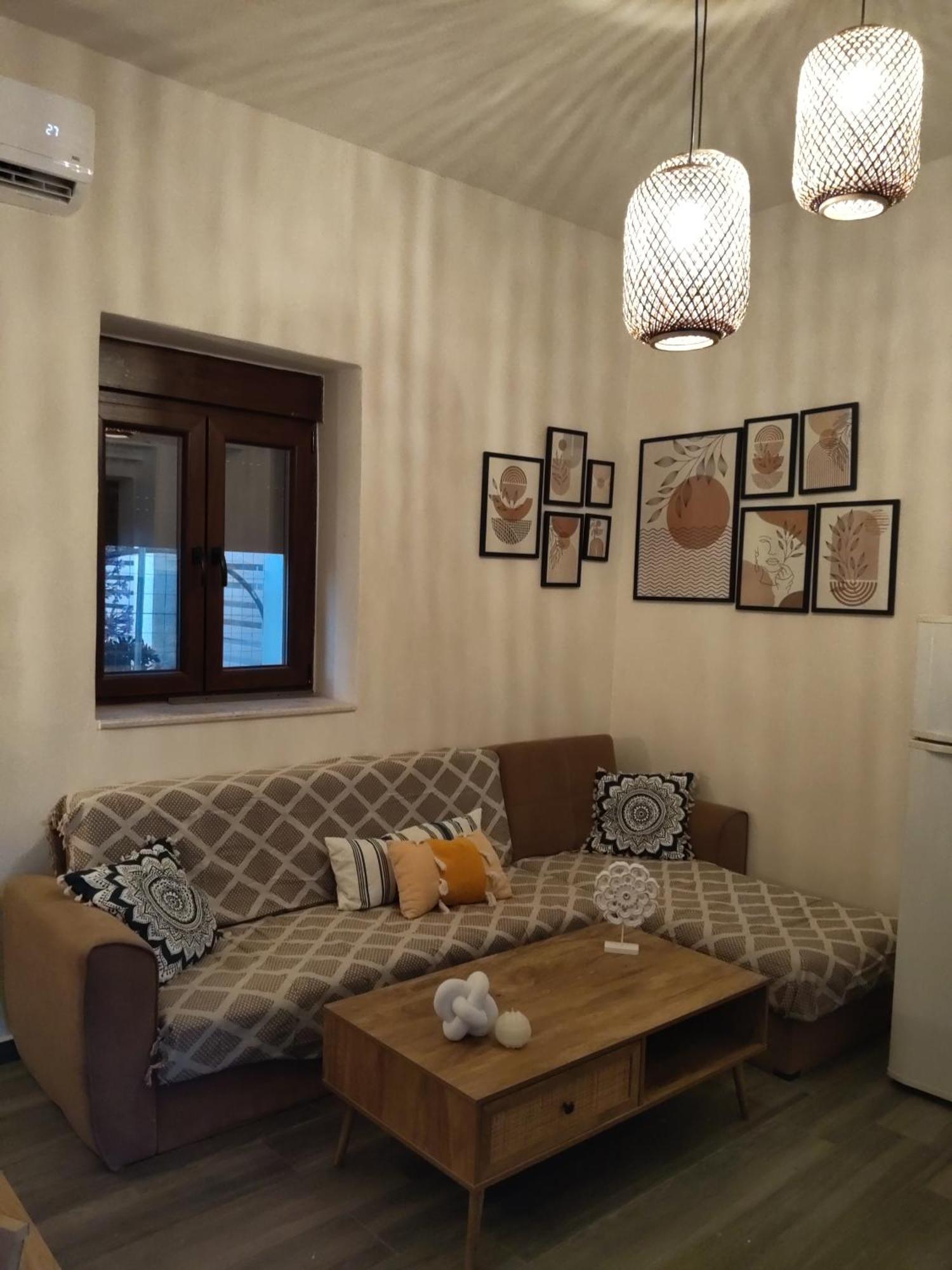 Pasiphae Luxury House